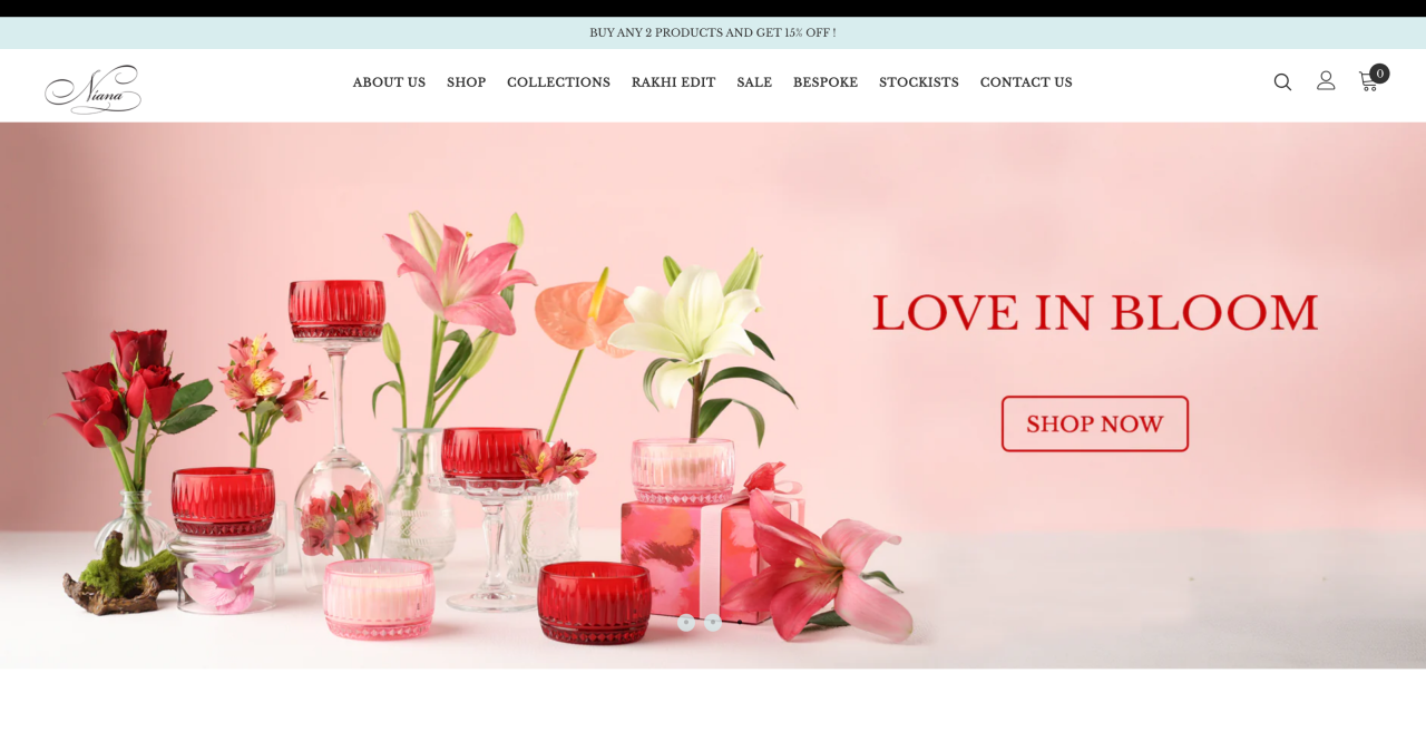 Niana home page showing its luxury home fragrance collection